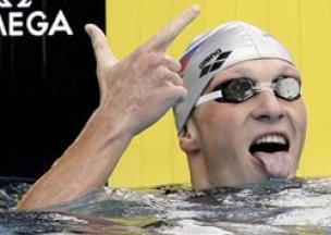 Россия стартовала на короткой воде с медалей