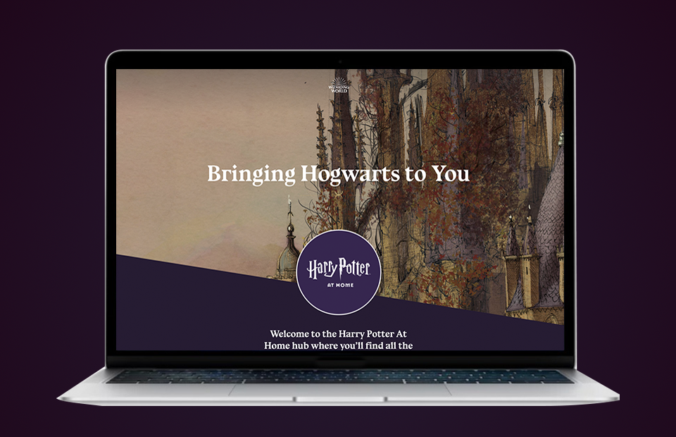 «Гарри Поттер дома»: Джоан Роулинг создала сайт для детей на карантине