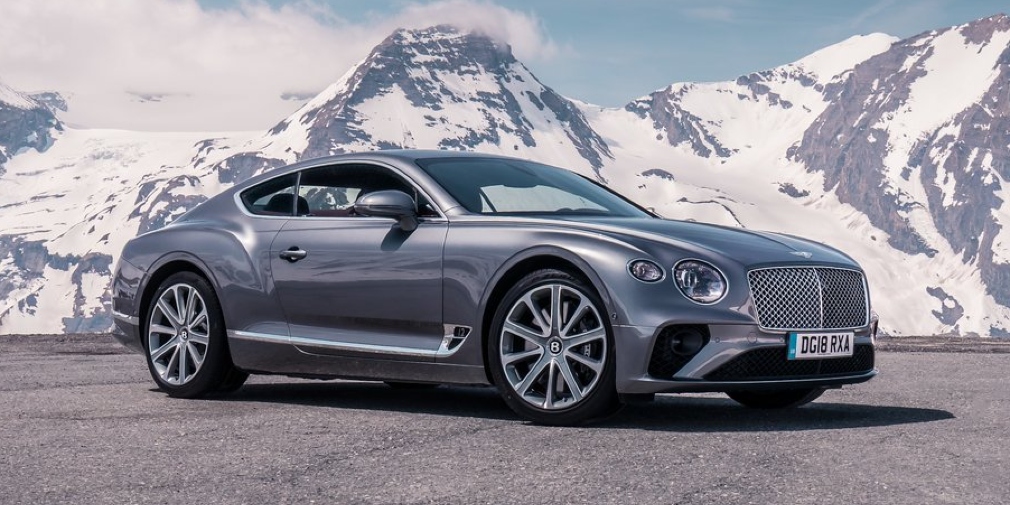 Bentley Continental GT. Министр транспорт Виталий&nbsp;Савельев&nbsp;задекларировал&nbsp;английский спорткар.&nbsp;