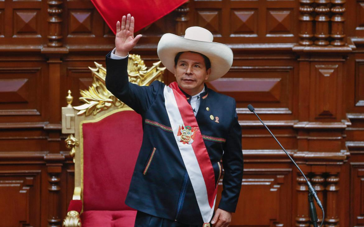 Парламент Перу утвердил импичмент президента страны