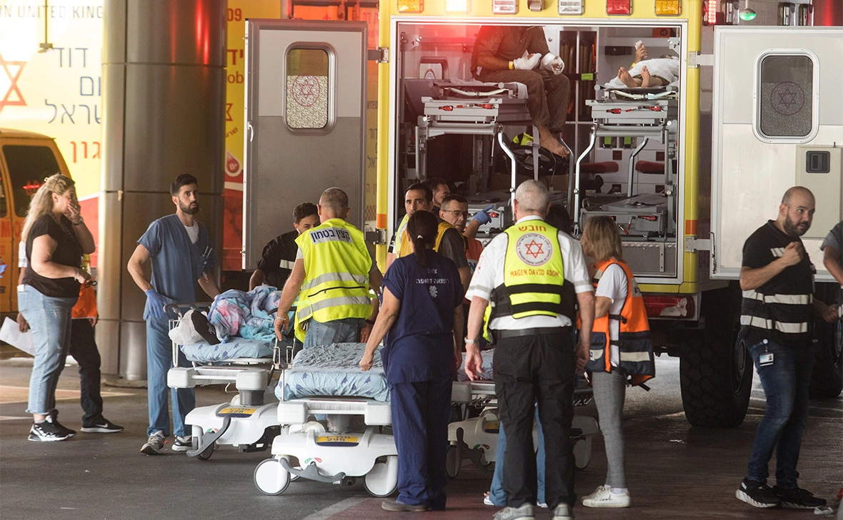 Amir Levy / Getty Images