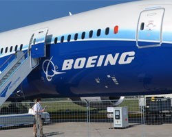 Boeing 737 с сотней пассажиров на борту совершил в Тюмени вынужденную посадку