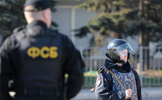 Антитеррористические учения среди сотрудников ФСБ, МВД и МЧС РФ в Калининграде