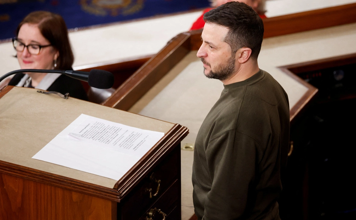 Jonathan Ernst / Reuters