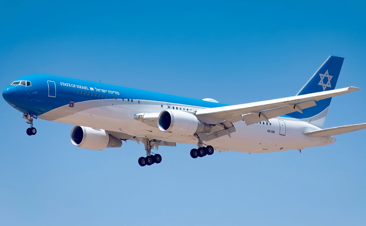 Ronen Fefer / Shutterstock