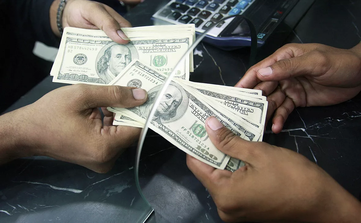 Athar Hussain / Reuters