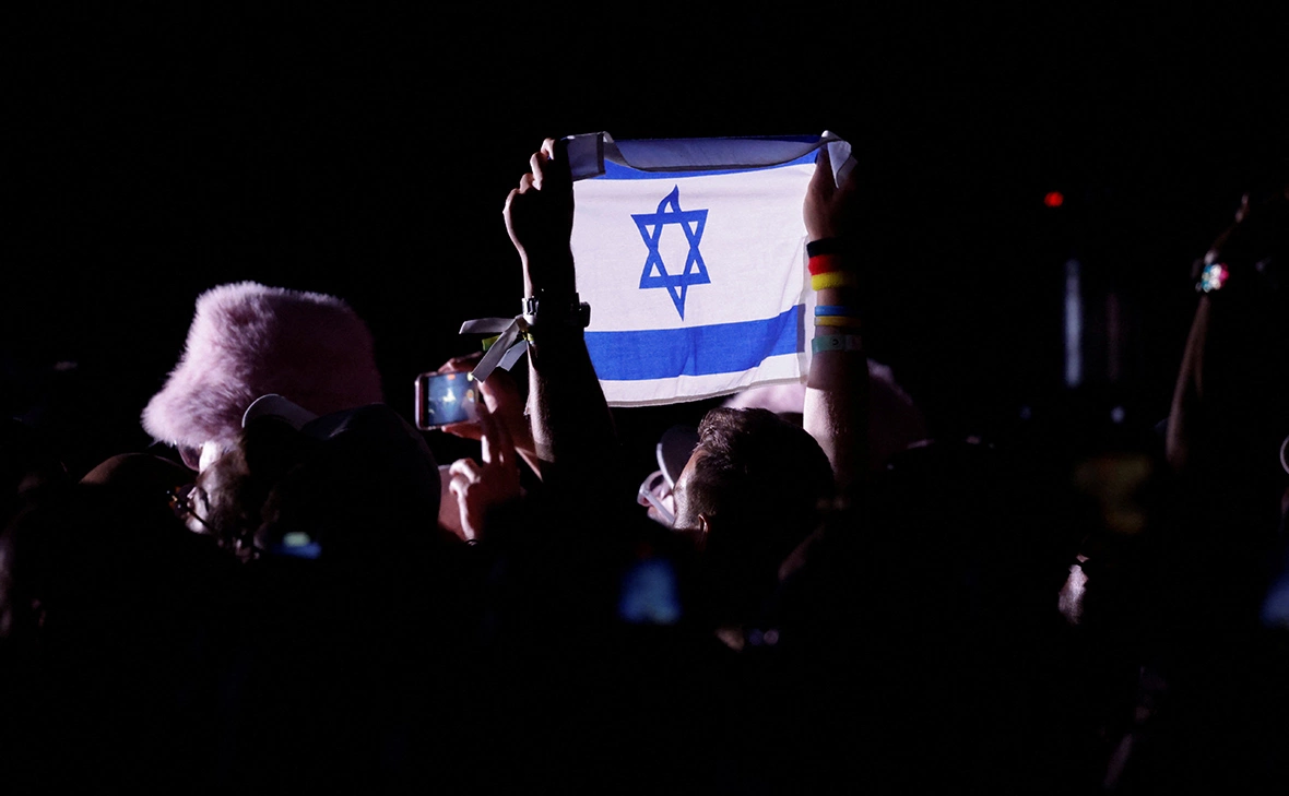 Leonhard Foeger / Reuters