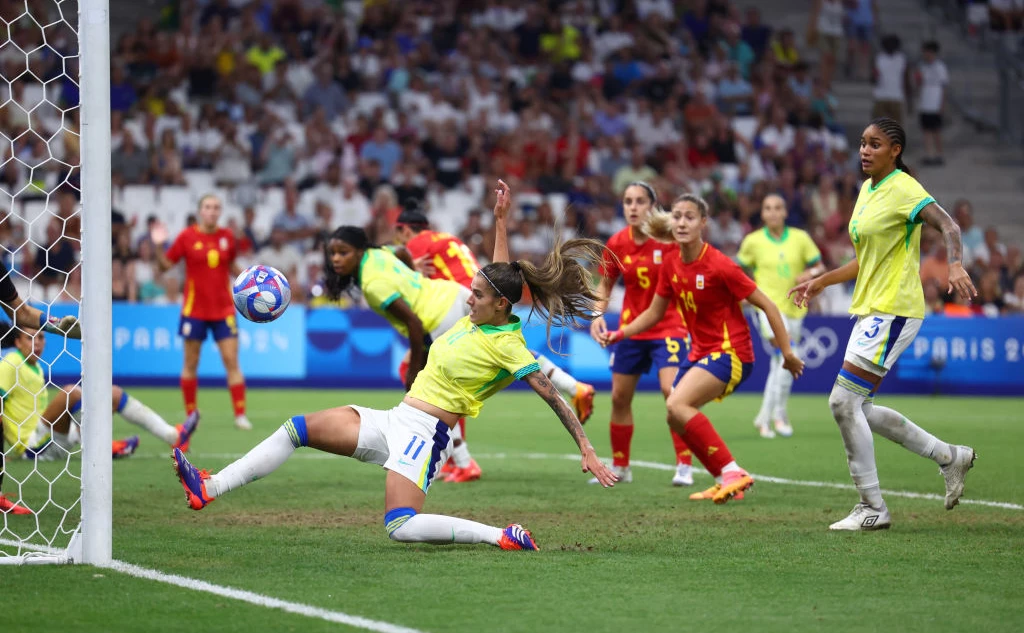 Phil Walter / Getty Images