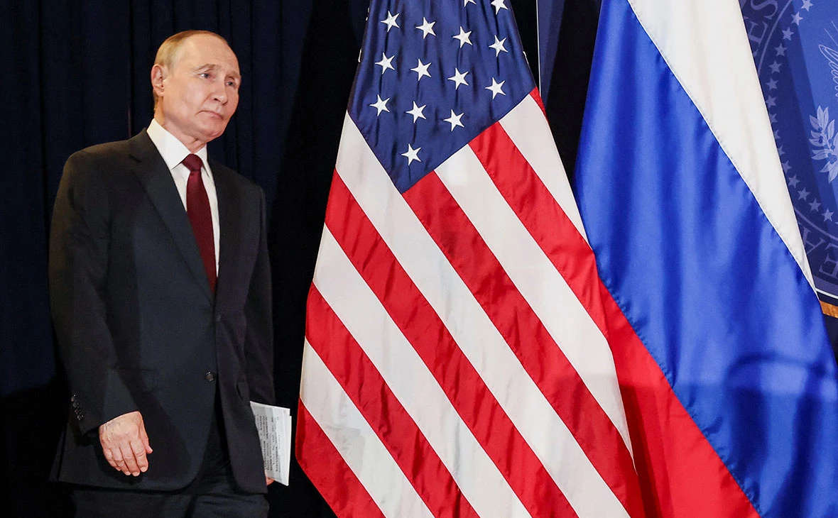 Kevin Lamarque / Reuters