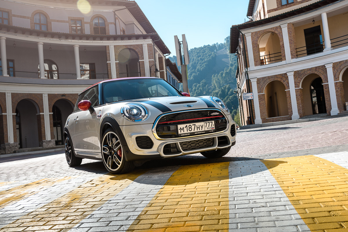 Степень доверия. Тест-драйв Mini JCW :: Autonews