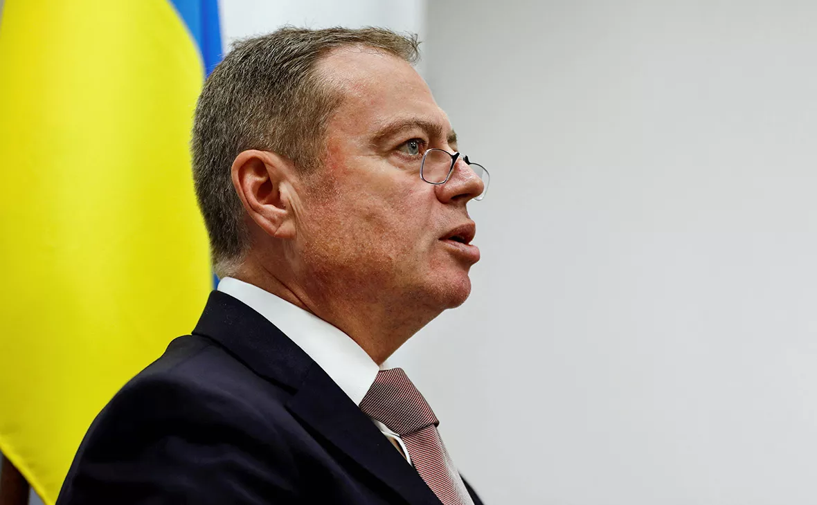 Corinna Kern / Reuters