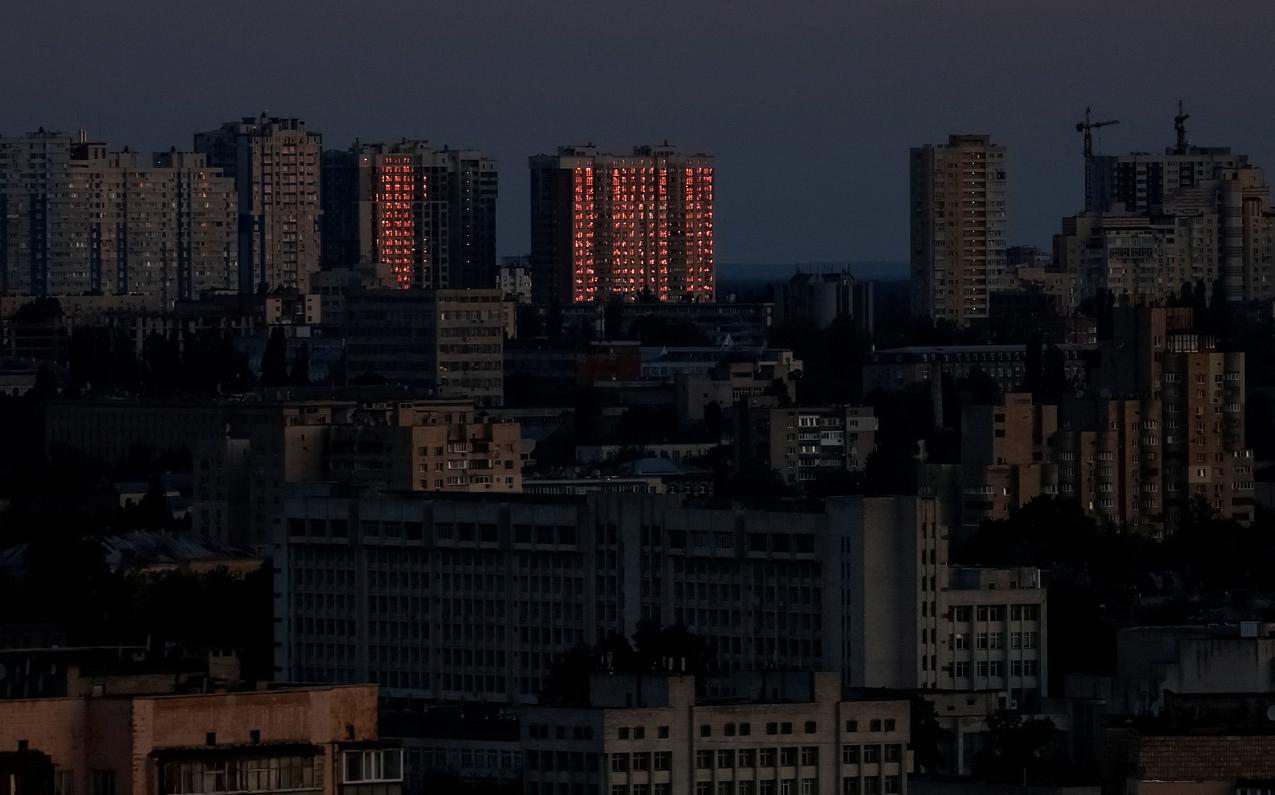 В Киеве ограничили подачу электричества промышленным предприятиям
