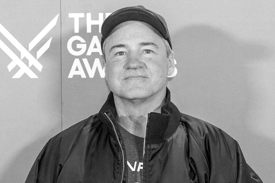 Зампелла известен как геймдизайнер, сооснователь и руководитель студий Infinity Ward и Respawn Entertainment. Он был ключевой фигурой в создании франшиз Call of Duty, Medal of Honor и Titanfall, а в последние годы жизни курировал серию Battlefield в Electronic Arts.

Зампелла начинал карьеру в середине 1990-х. Он не имел профильного образования и самостоятельно освоил графический дизайн и работу с цифровым видео.

Разработик игр погиб в результате дорожно-транспортного происшествия 21 декабря. Будучи за рулем Ferrari 296 GTS, он на высокой скорости врезался в бетонное ограждение при выезде из тоннеля к северу от Лос-Анджелеса. Зампелле было 55 лет. Как заявили в студии Infinity Ward, &laquo;наследие Зампеллы в создании культовых и долговечных развлекательных произведений невозможно переоценить&raquo;. А в студии Treyarch его назвали легендой индустрии.

Читать больше