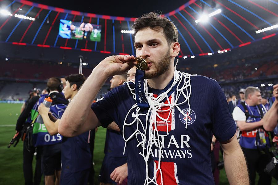 Lars Baron / Getty Images