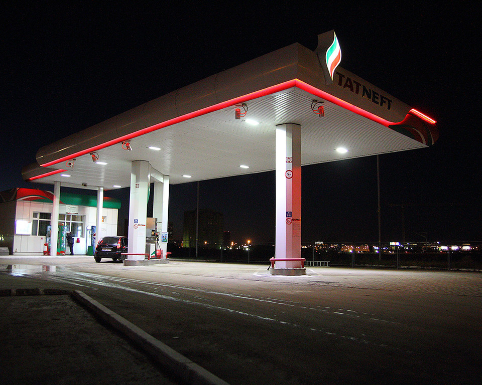 Продажи топлива на АЗС «Татнефть» выросли на 6% до 97 млрд рублей