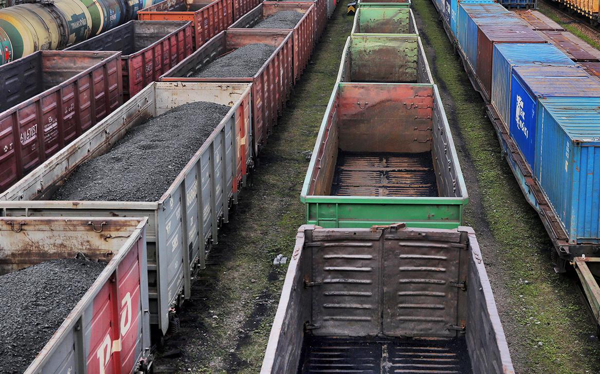 РЖД не нашли подтверждения заявленным объемам перевозок угля в Тамань