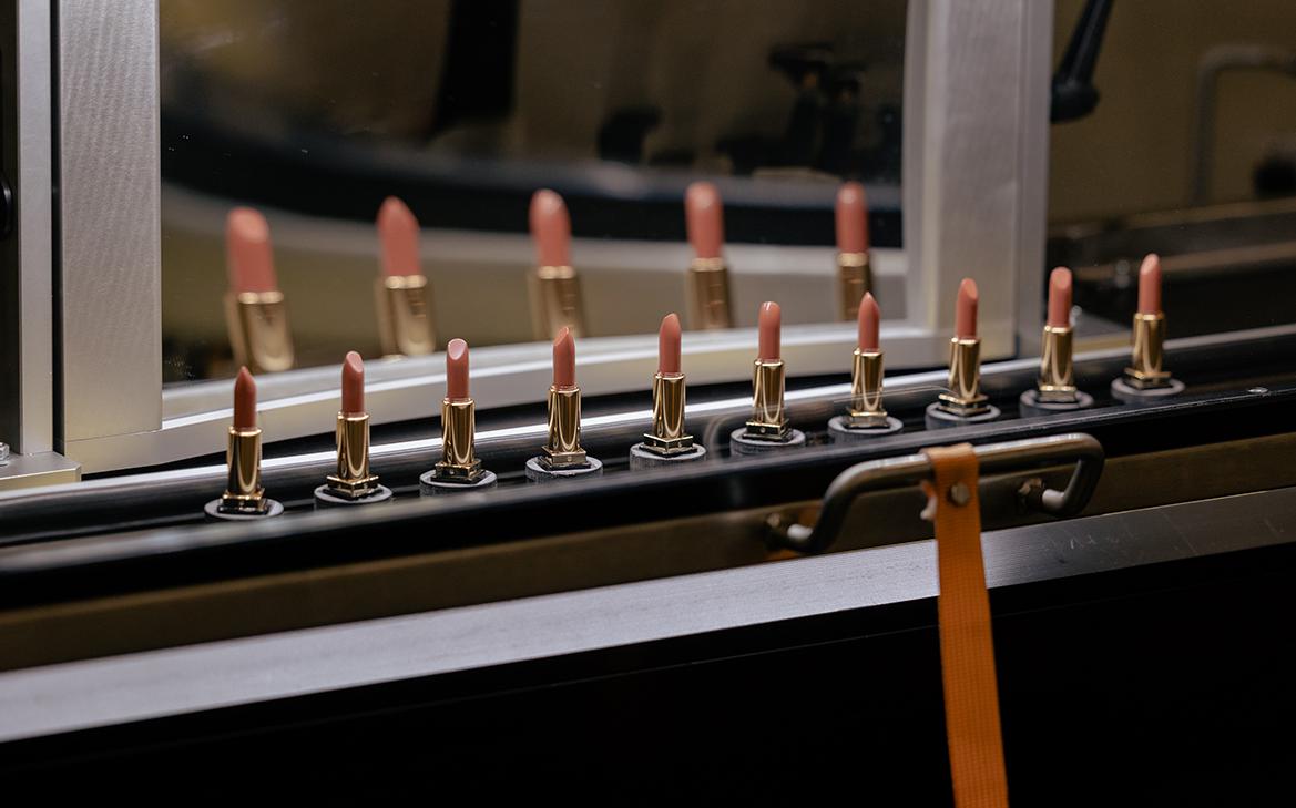 L'Oreal предостерег ЕС от «красного флага» на косметику в торговой войне