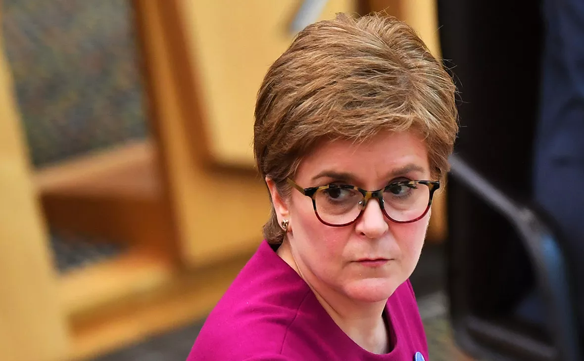 Andy Buchanan / Getty Images