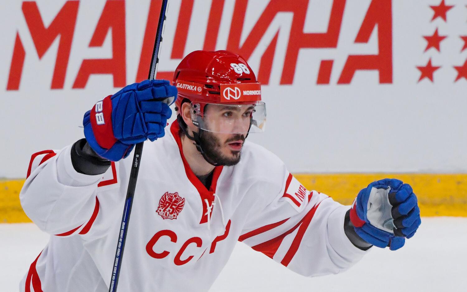 Восходящая российская звезда повторила 97-летнее достижение НХЛ
