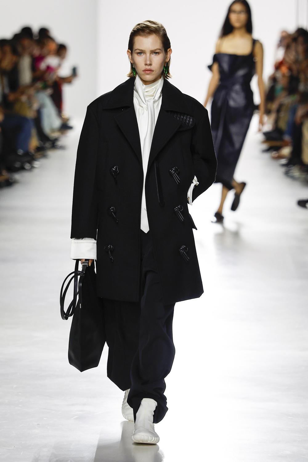 Показ Bottega Veneta, весна-лето 2026