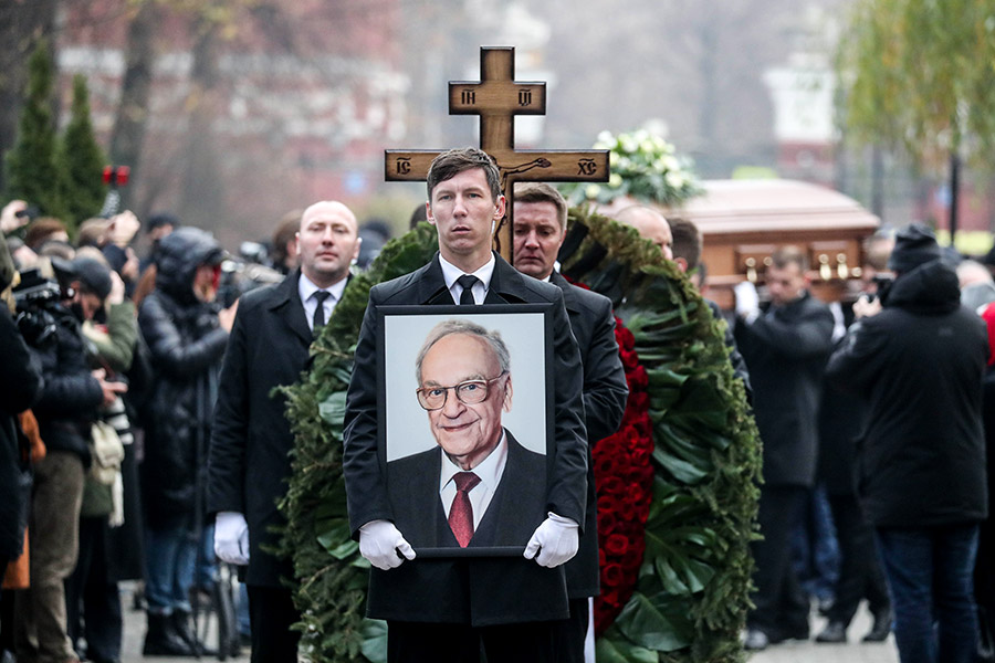Игоря Кириллова похоронили в Москве на Новодевичьем кладбище