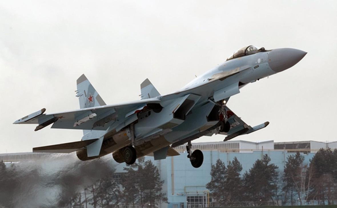 ВКС получили новую партию истребителей Су-35