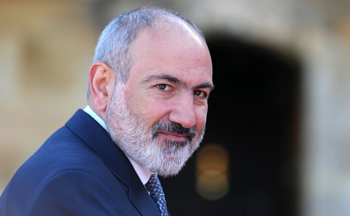 Carl Court / Getty Images