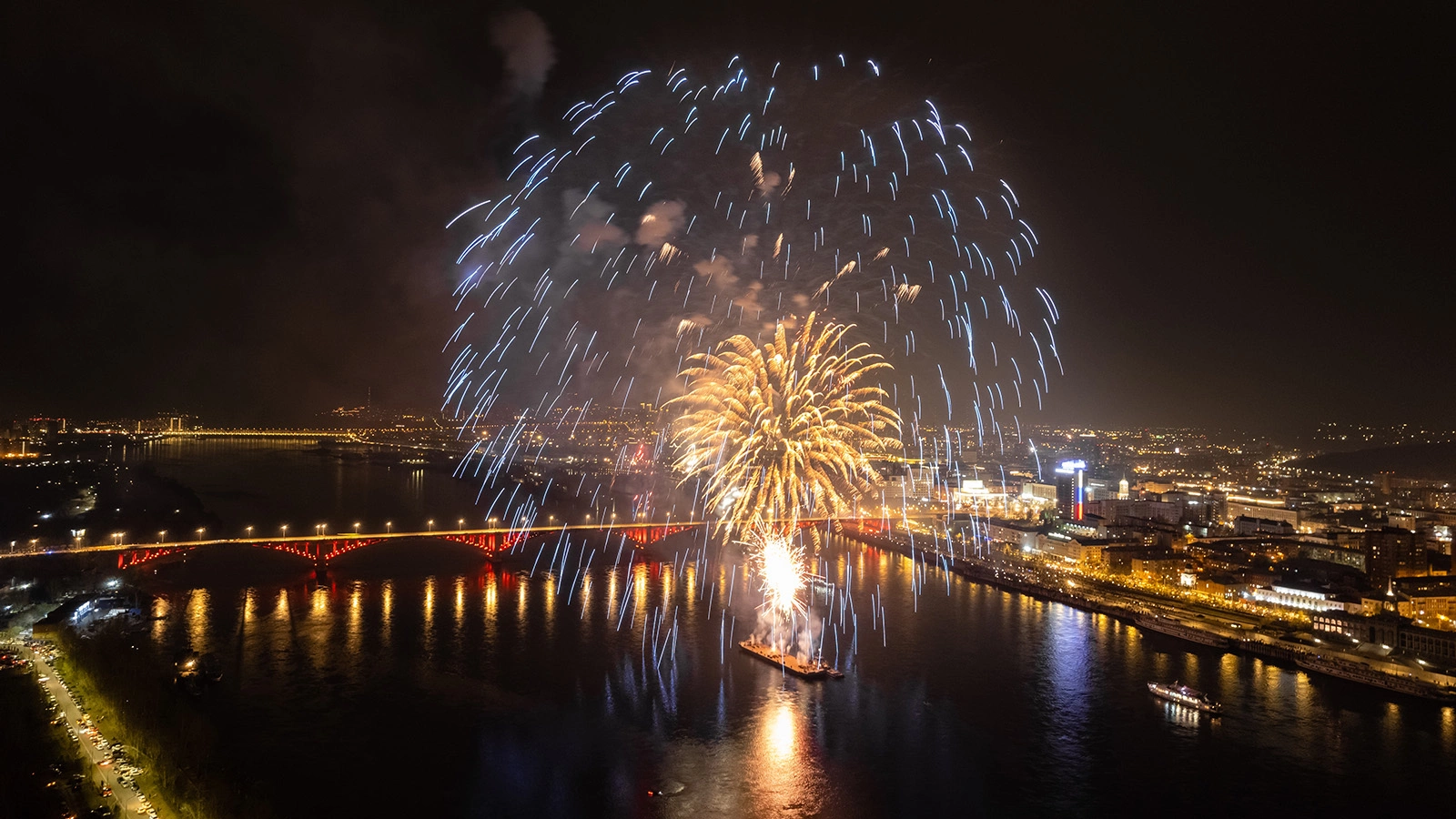https://s0.rbk.ru/v6_top_pics/media/img/5/11/347773079540115.webp