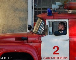 В Петербурге тушили гипермаркет "Карусель"