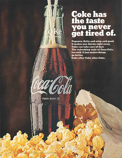 Маркетологи придумали продвигать попкорн и колу вместе еще в 1940-х годах
