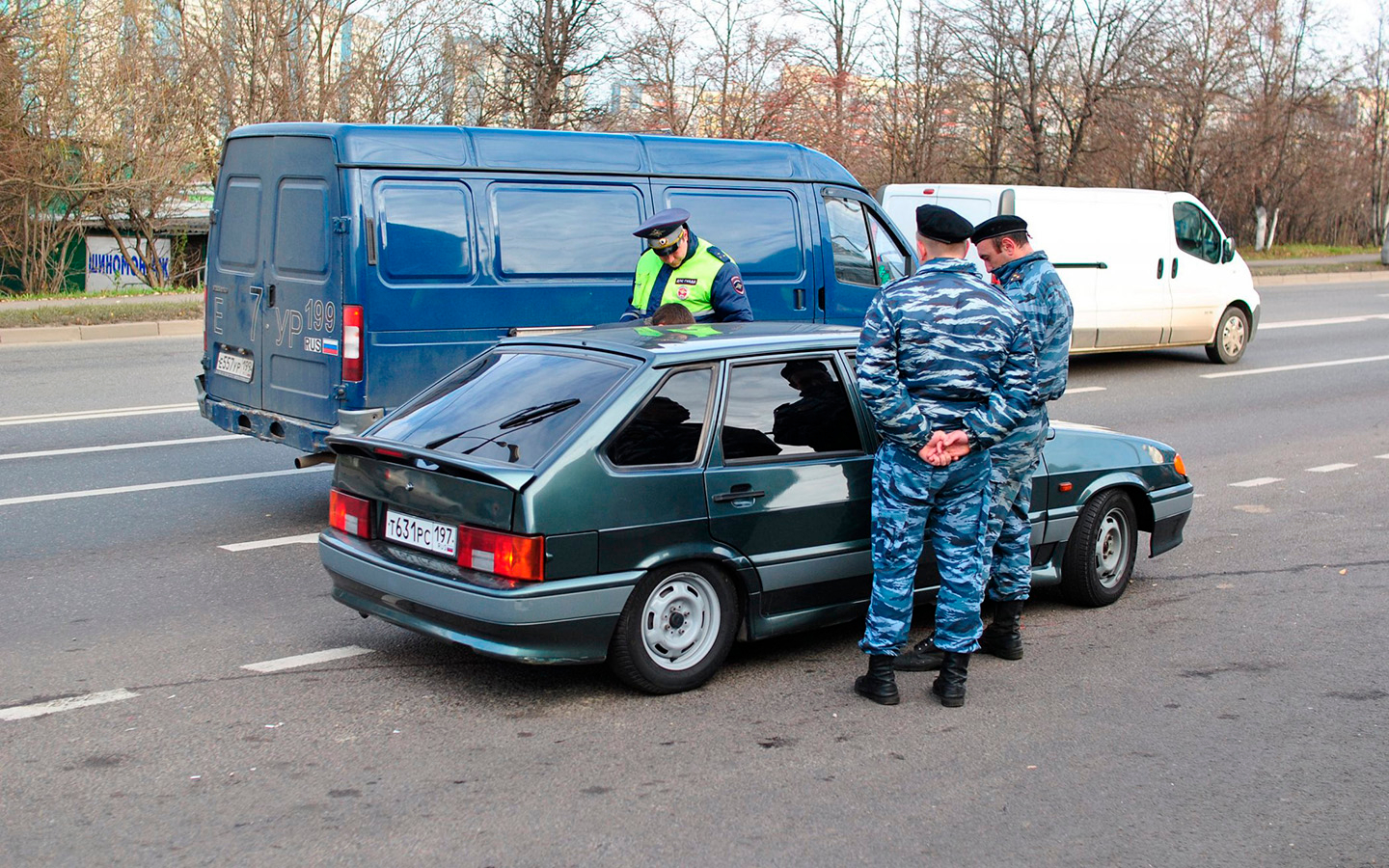 ГИБДД начала охоту на тонировку. Водителей даже арестовывают :: Autonews