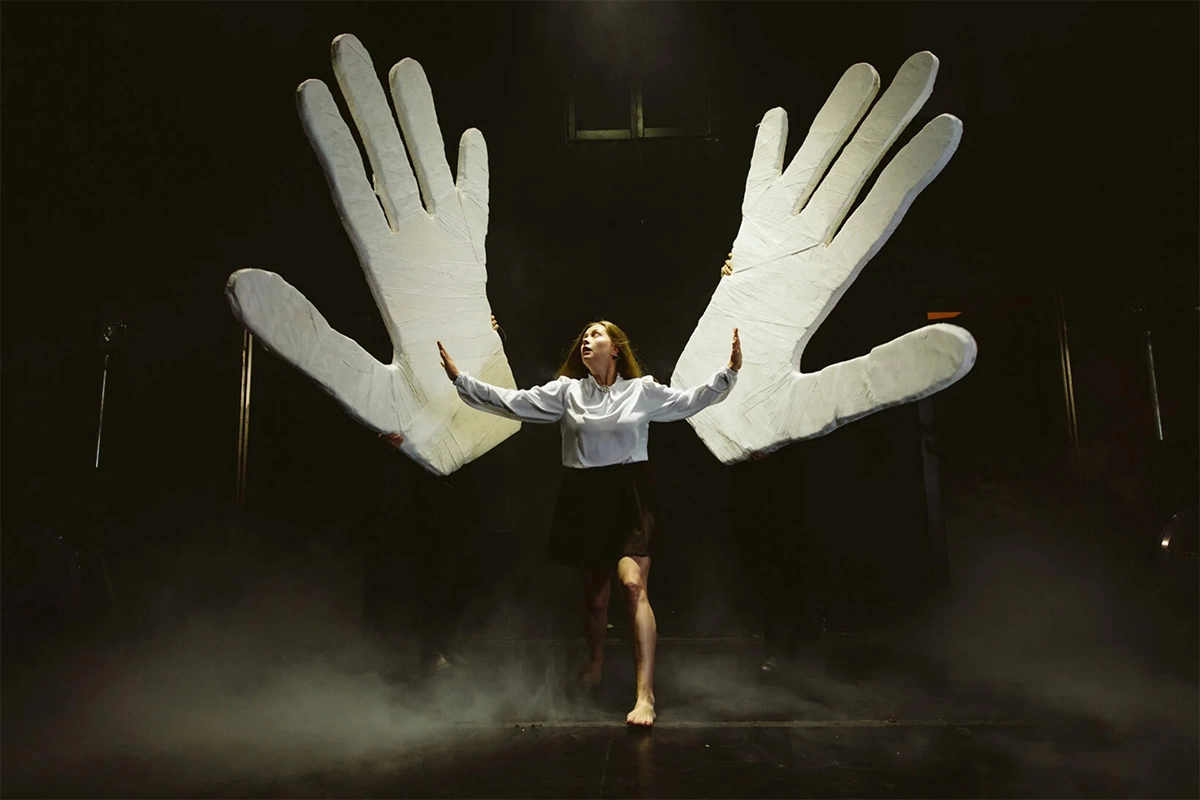 Спектакль «Затоваренная бочкотара»