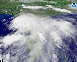 На США надвигается первый тропический шторм