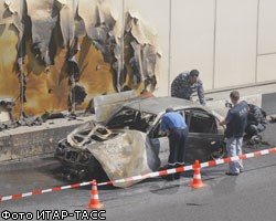 Пожар в тоннеле на Садовом кольце: сгорел автомобиль (ФОТО)
