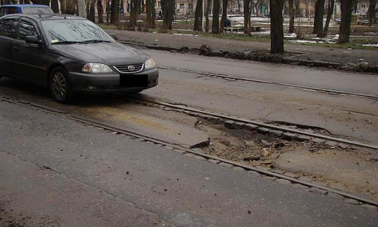 Ямы на дорогах больше не подпадают под ГОСТ