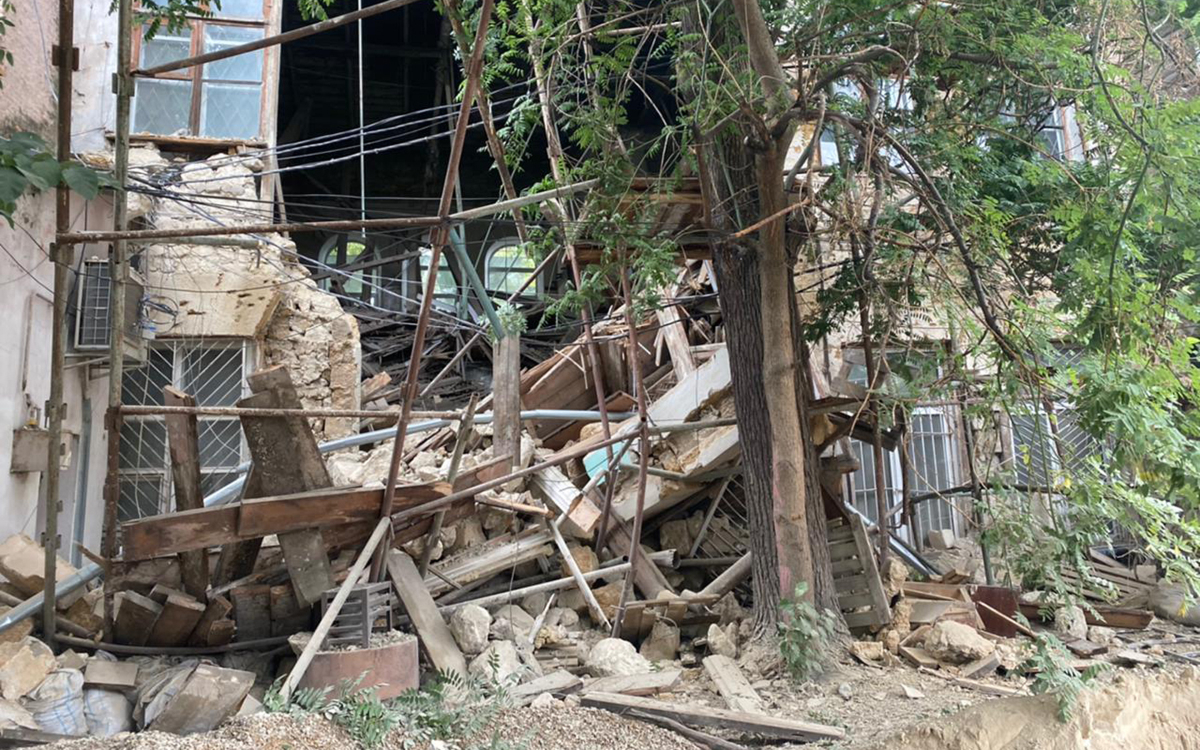 СК проверит обрушение здания филармонии в Симферополе