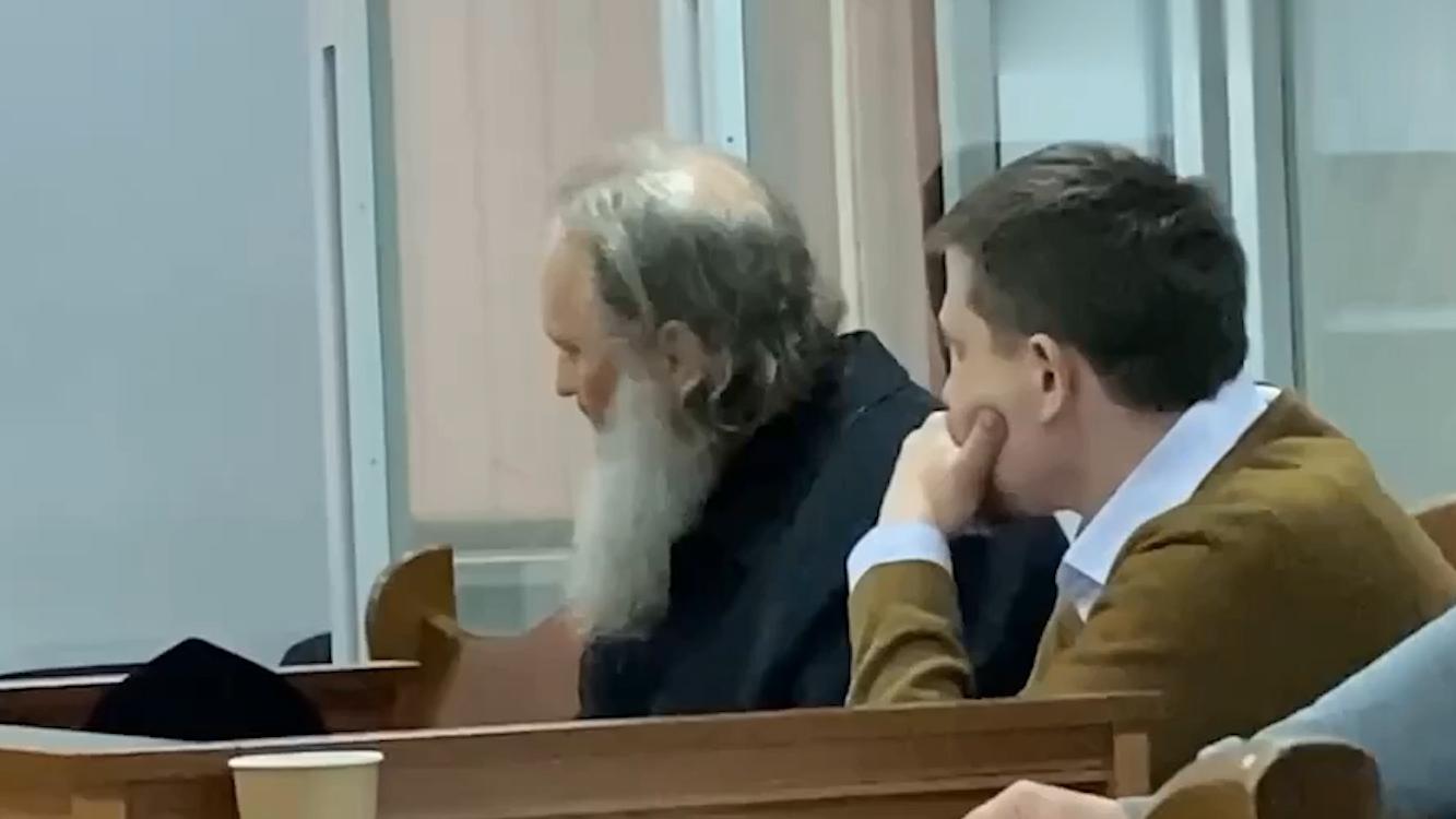 Митрополиту Павлу стало плохо во время судебного заседания в Киеве