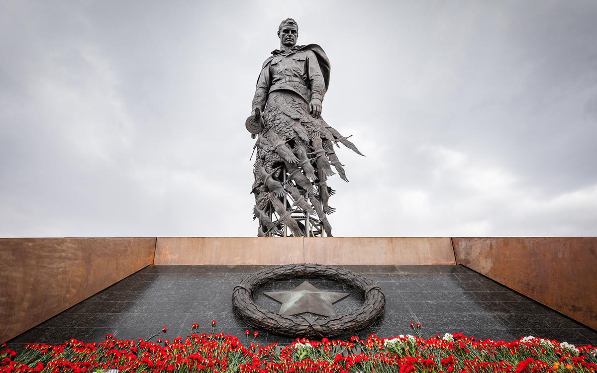 Ржевский мемориал Советскому солдату