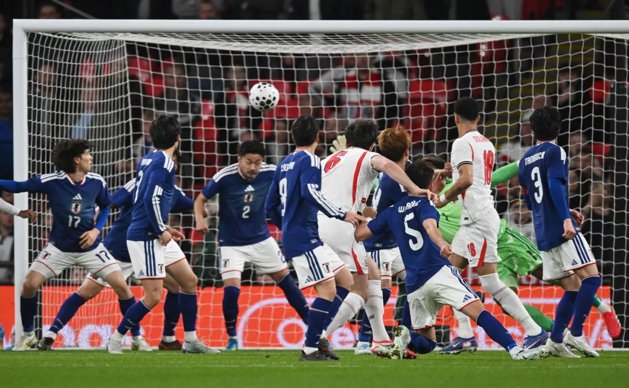 Mike Hewitt / Getty Images