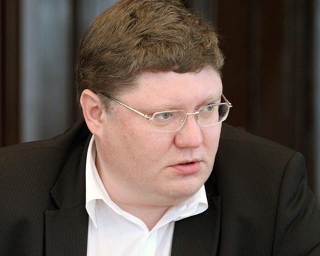 Единороссы внесли в Госдуму "антисемейный" законопроект о статусе депутата