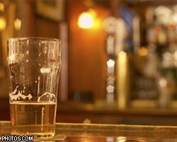Исследование: Алкоголь в малых дозах продлевает жизнь