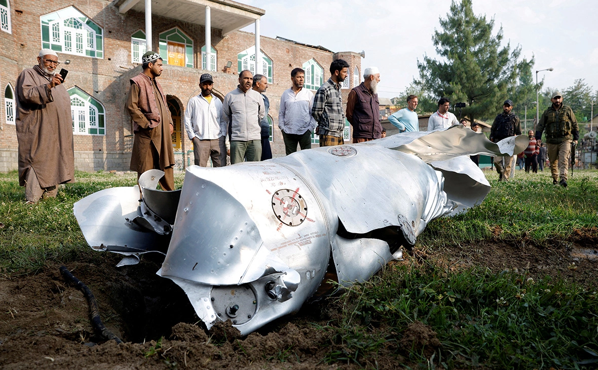 Sharafat Ali / Reuters