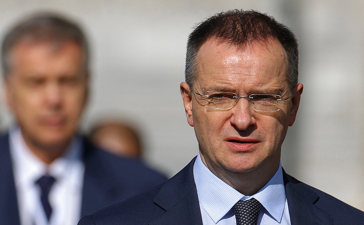 Murad Sezer / Reuters