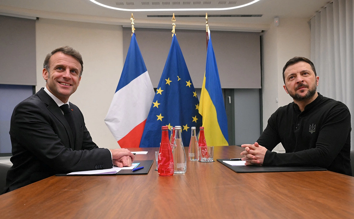 Nicolas Tucat / Reuters