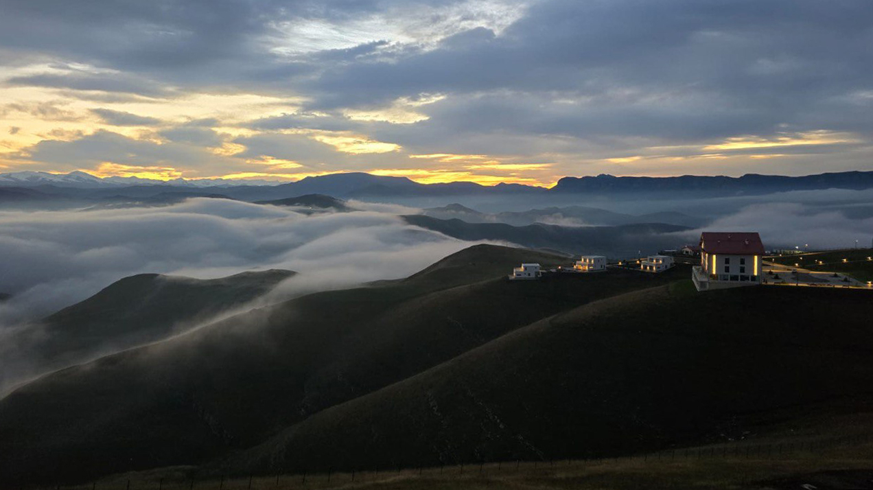 Высоко-высоко в горах: винодел Дагестана — о ресторане над облаками