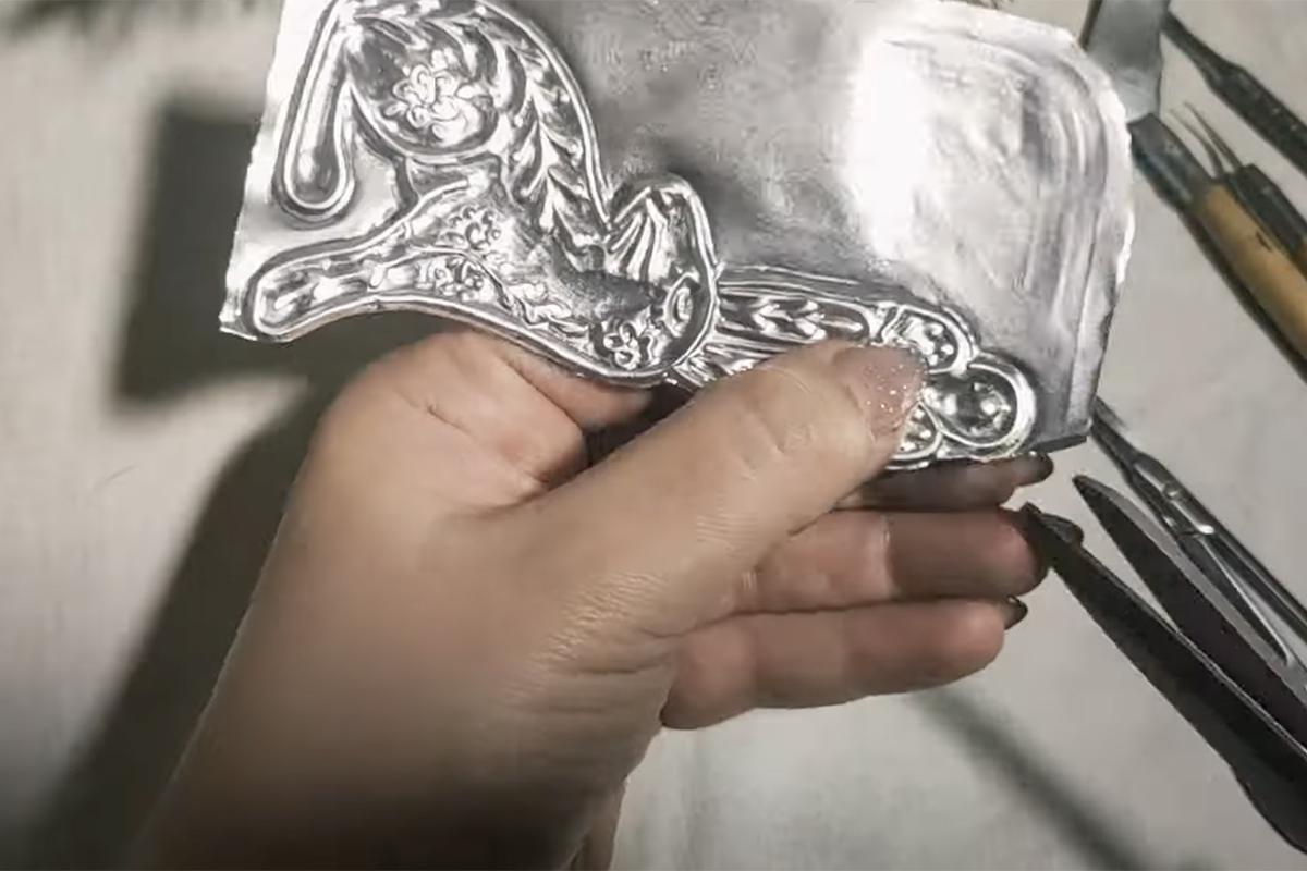 Как сделать новогоднюю гирлянду из фольги