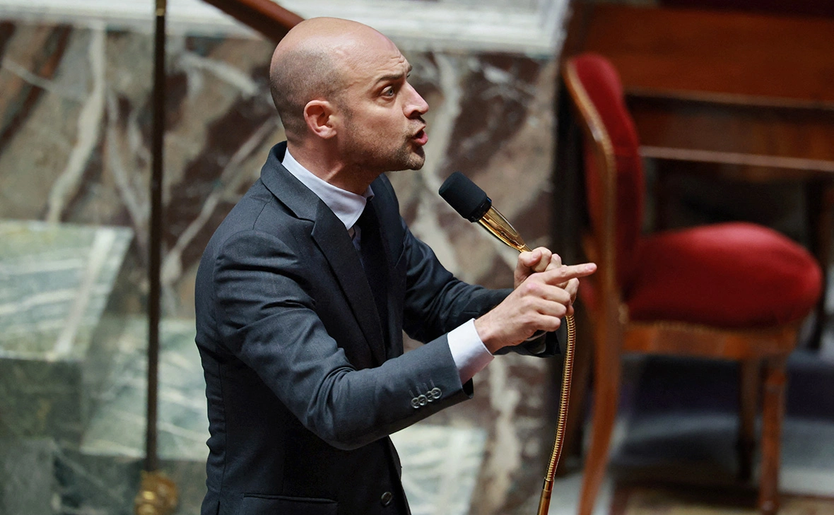 Stephanie Lecocq / Reuters