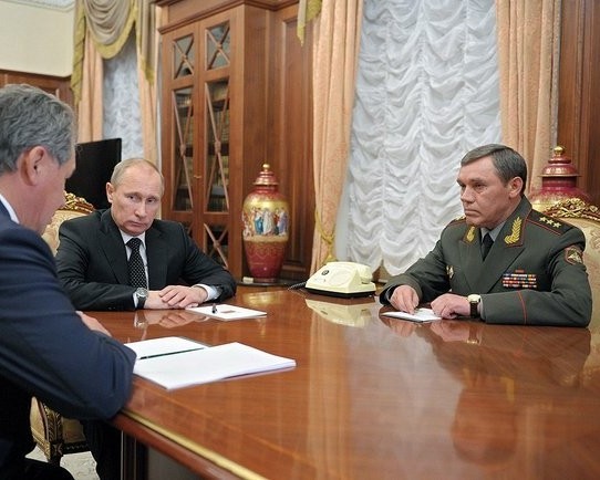 В.Путин одобрил кандидатуру В.Герасимова на посту главы Генштаба