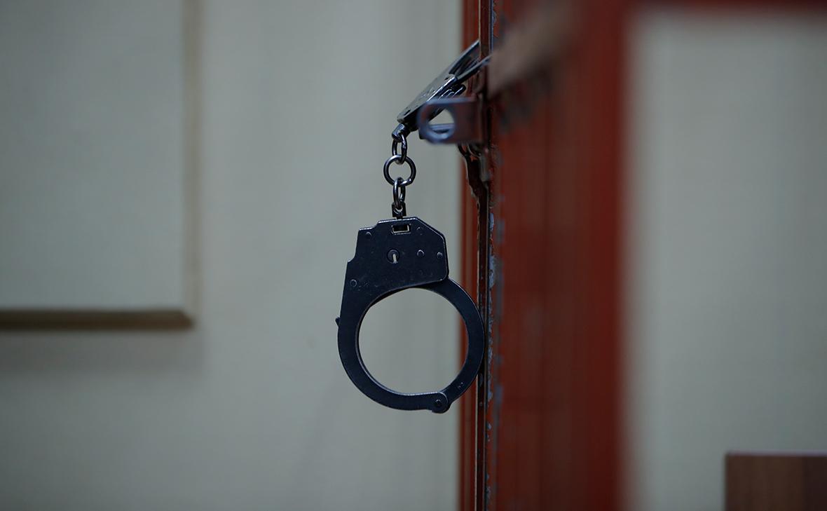 В Казани задержали сотрудника за кражу пороха с завода