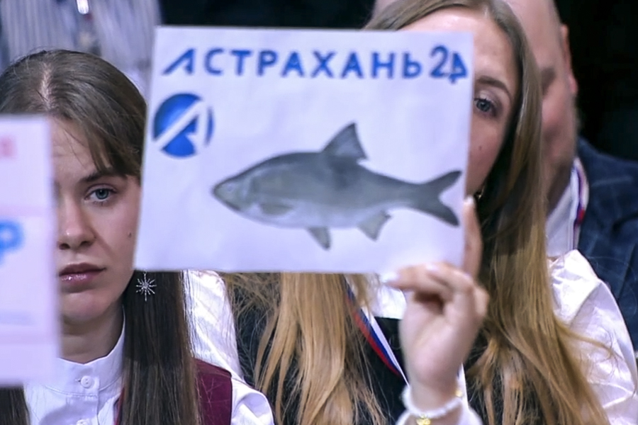 Фото: Трансляция прямой линии с президентом России Владимиром Путиным